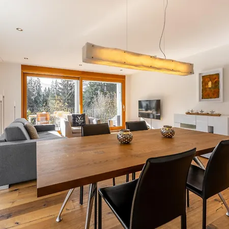 公寓 Taviarna 5 3 *